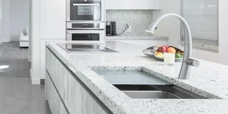 5 Reasons Quartz Countertops are Outperforming Laminate in Calgary